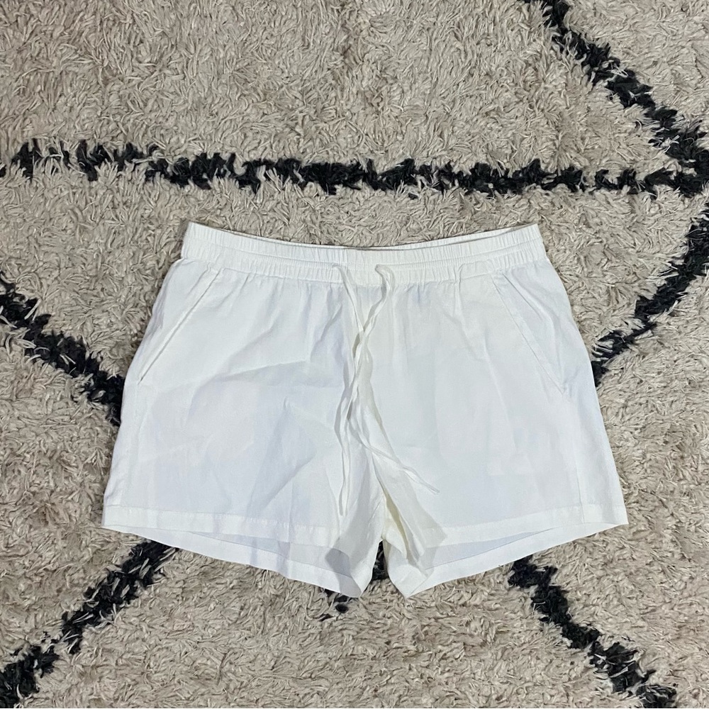 Theory White Linen Blend Shorts Beach Vacation Summer